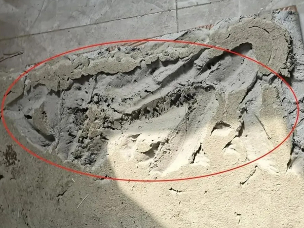 砂漿不飽滿竟會(huì)造成瓷磚空鼓? 砂漿不飽滿竟會(huì)造成瓷磚空鼓?