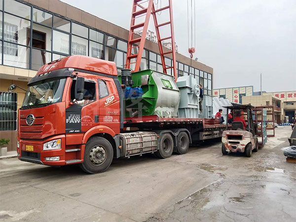 年產(chǎn)50萬噸全自動(dòng)干粉砂漿生產(chǎn)線第十二車發(fā)往廣東 年產(chǎn)50萬噸全自動(dòng)干粉砂漿生產(chǎn)線第十二車發(fā)往廣東